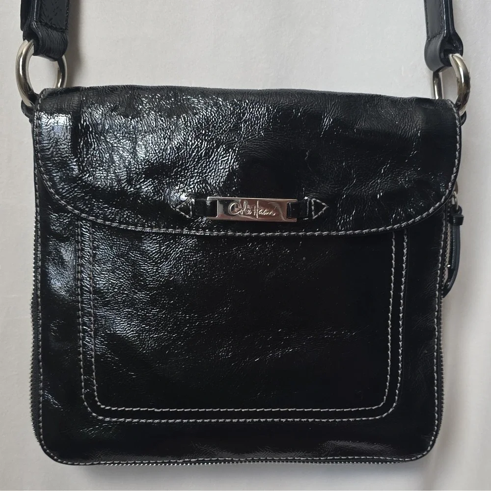 Cole Haan Women's Black Patent Crossbody Bag Adjustable Strap B29578